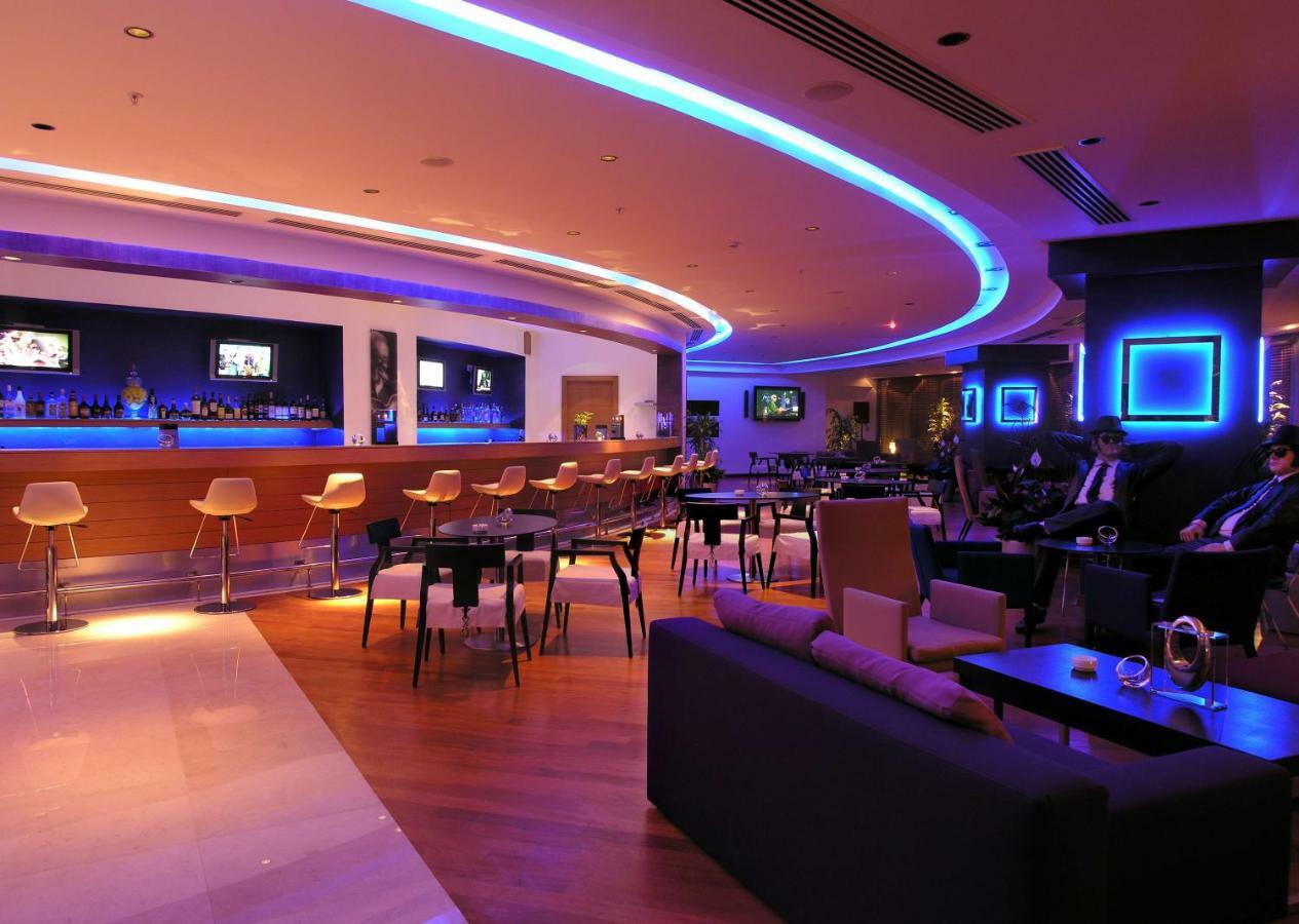 Malpas Hotel Agios Epiktitos Exterior photo