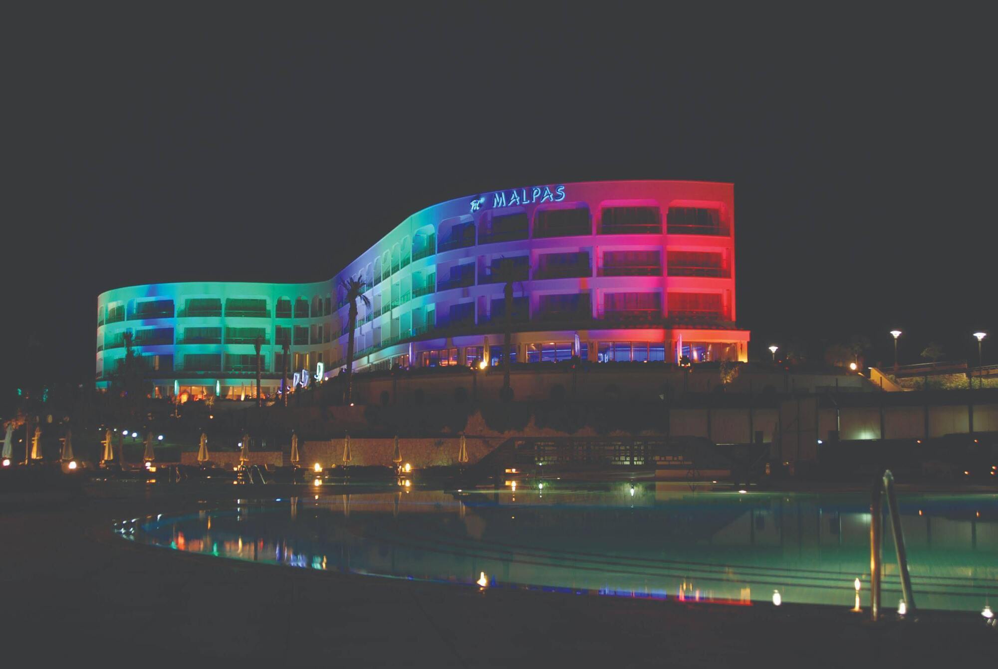 Malpas Hotel Agios Epiktitos Exterior photo